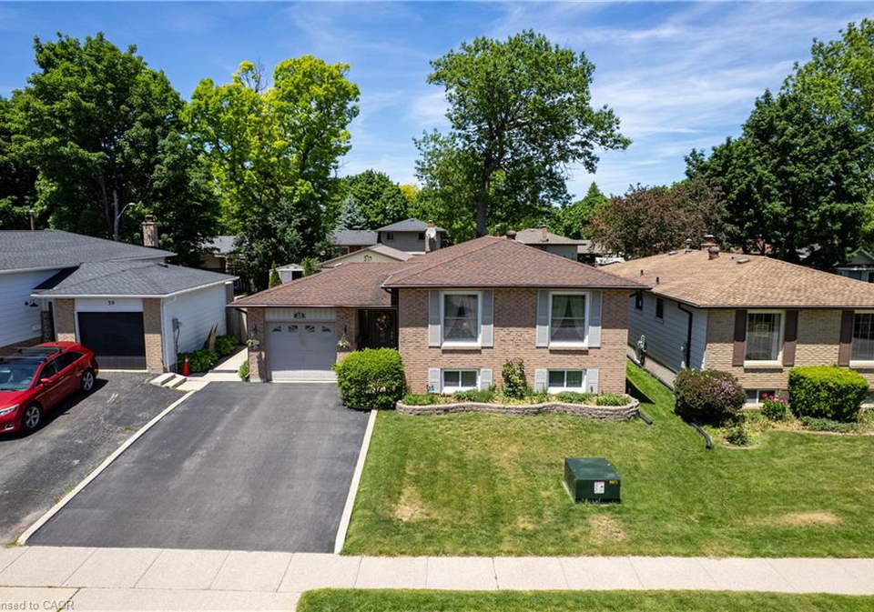35-barnicke-drive-cambridge-ontario-40834792
