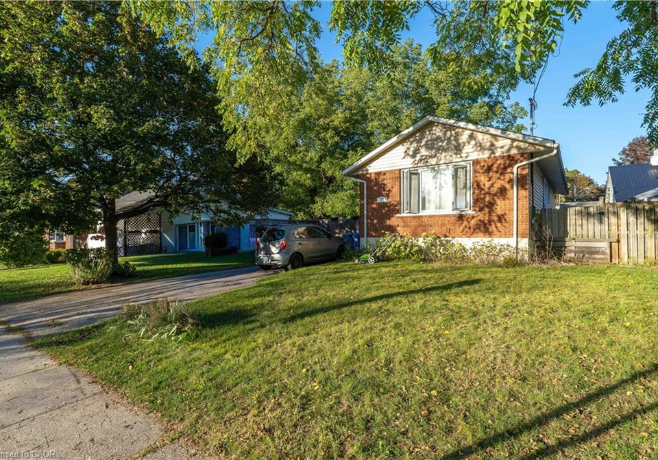 41-alma-street-n-guelph-ontario-40834842