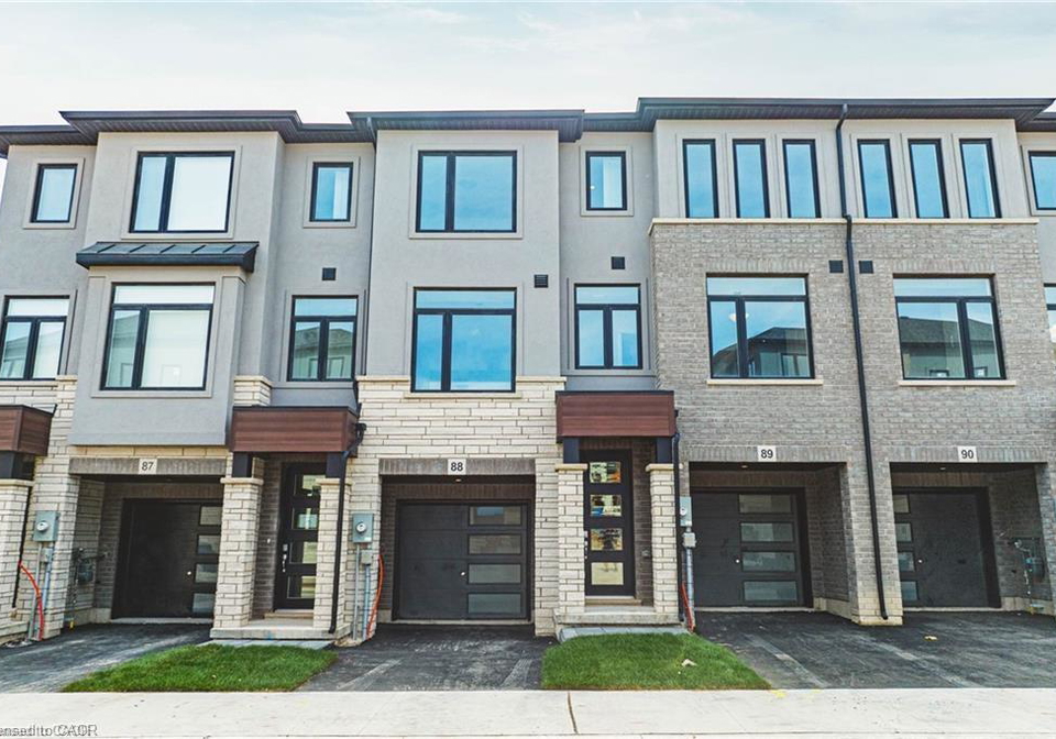 155-equestrian-way-cambridge-ontario-40834856