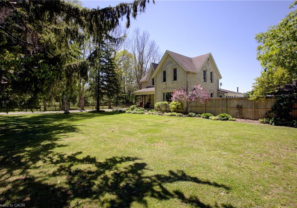 392114-grey-road-109-holstein-ontario-40834868