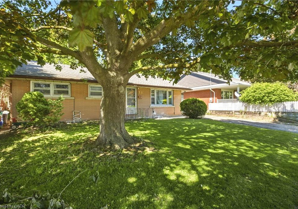 32-close-avenue-cambridge-ontario-40834910