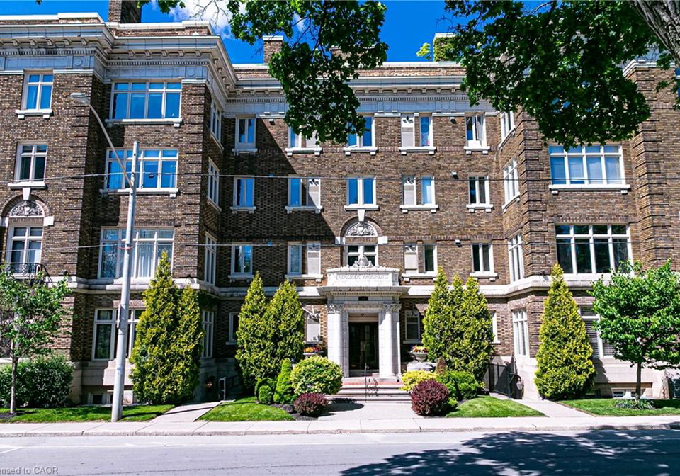 86-herkimer-street-hamilton-ontario-40834927