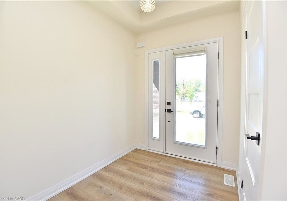 106-jayla-lane-smithville-ontario-40834939