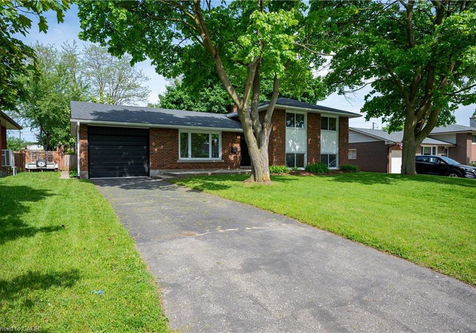 19-taylor-avenue-cambridge-ontario-40834949