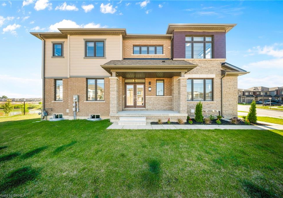 1-bee-crescent-brantford-ontario-40834987