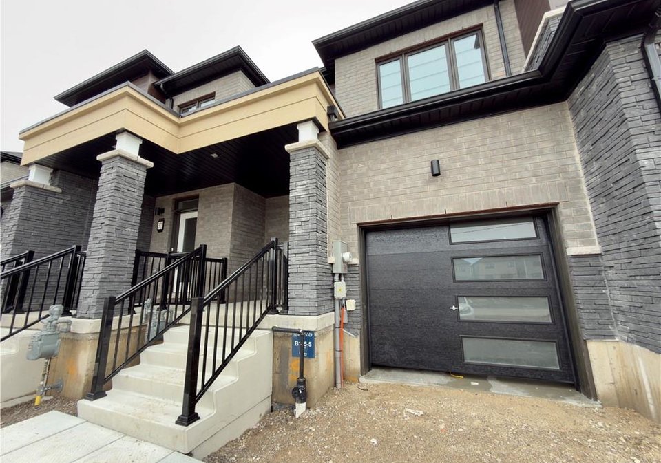 375-starlight-avenue-breslau-ontario-40834993