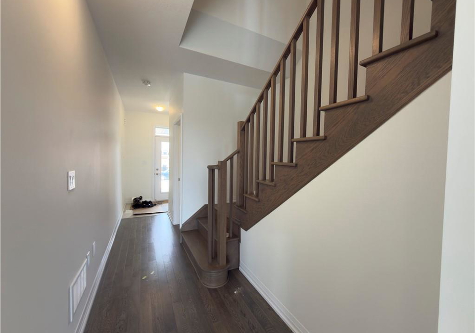 375-starlight-avenue-breslau-ontario-40834993