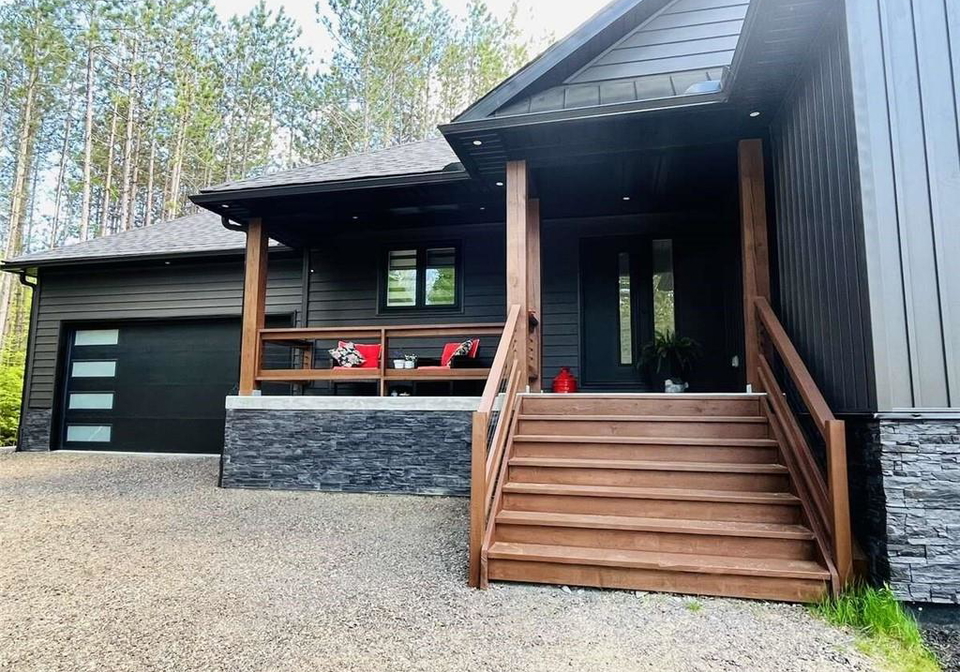 25350-c-hwy-62-bancroft-ontario-40835008