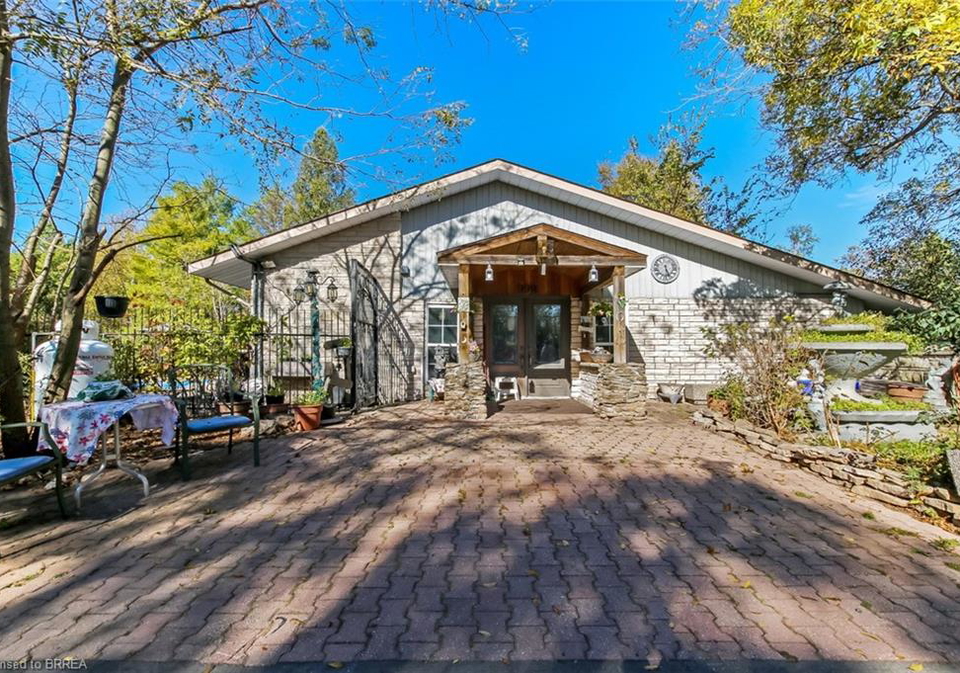 999-5-concession-w-flamborough-ontario-40835016