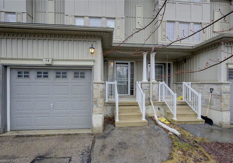 20-david-bergey-drive-kitchener-ontario-40835023