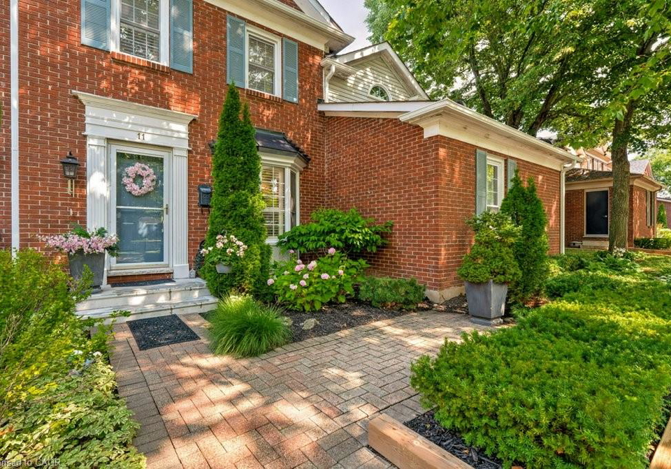 1280-maple-crossing-boulevard-burlington-ontario-40835026