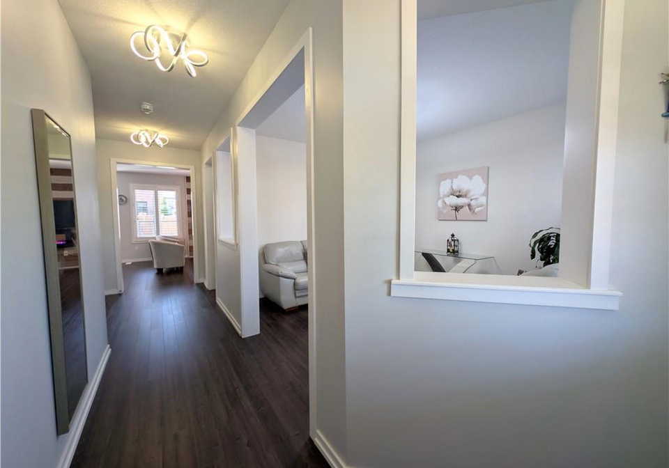 37-mull-avenue-caledonia-ontario-40835048