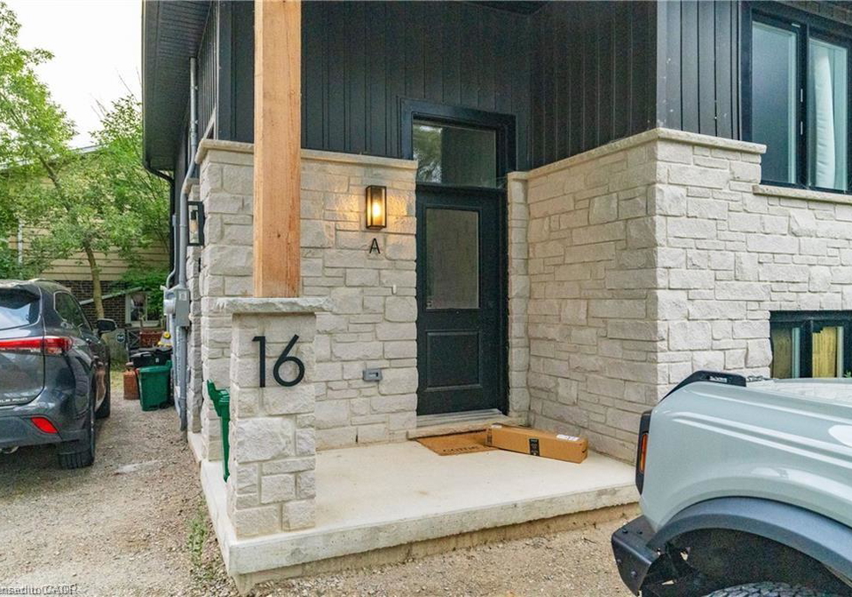 16-hincks-street-new-hamburg-ontario-40835055