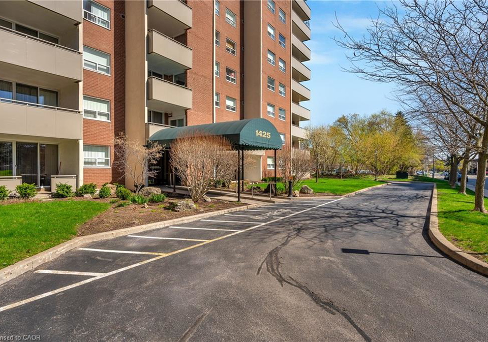 1425-ghent-avenue-burlington-ontario-40835060