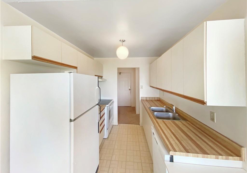 65-highland-crescent-kitchener-ontario-40835077