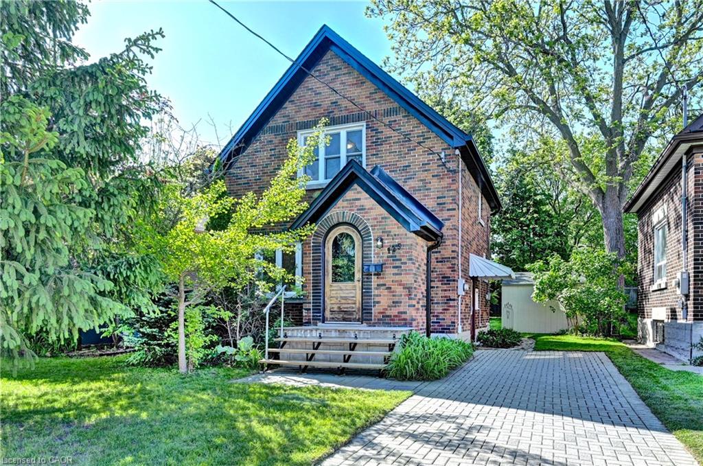 125-roger-street-waterloo-ontario-40835090