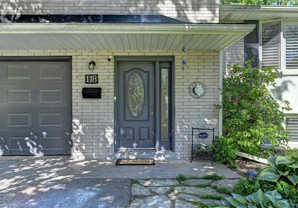 118-adam-street-cambridge-ontario-40835094