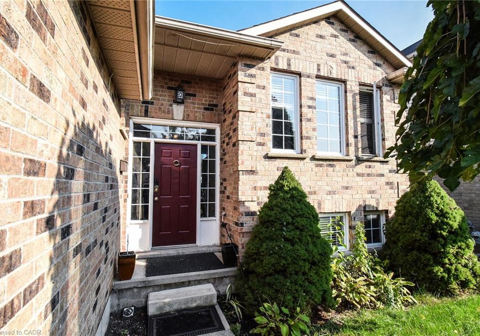 4901-adam-court-beamsville-ontario-40835096
