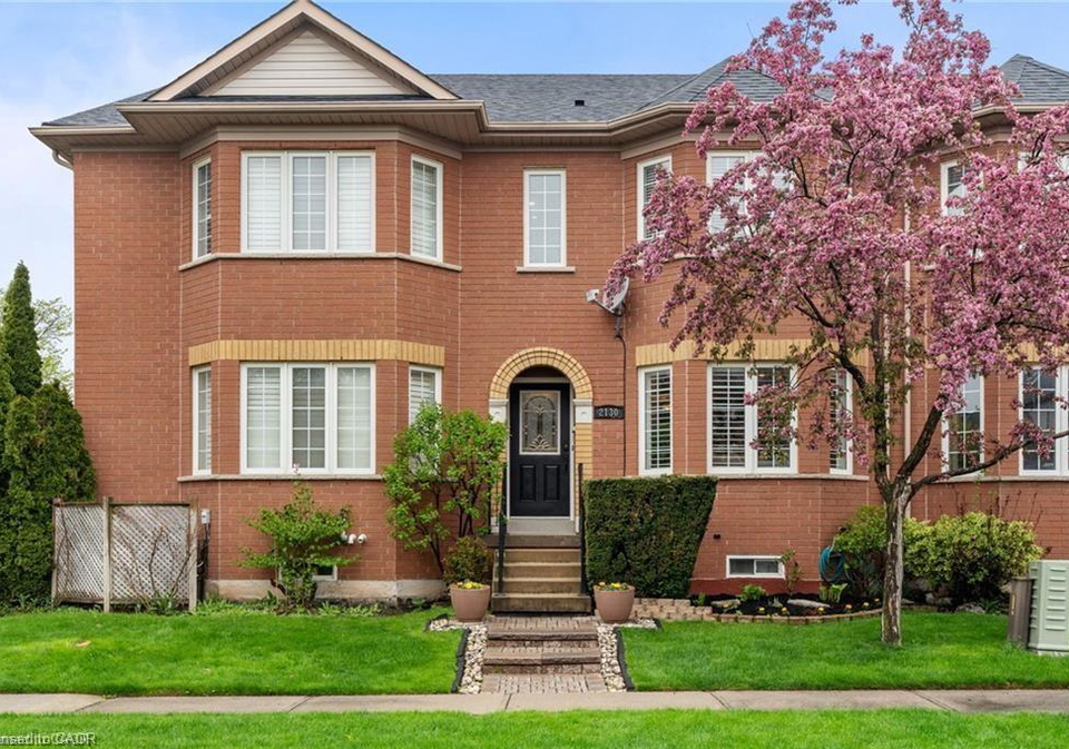 2130-forest-gate-park-oakville-ontario-40835149