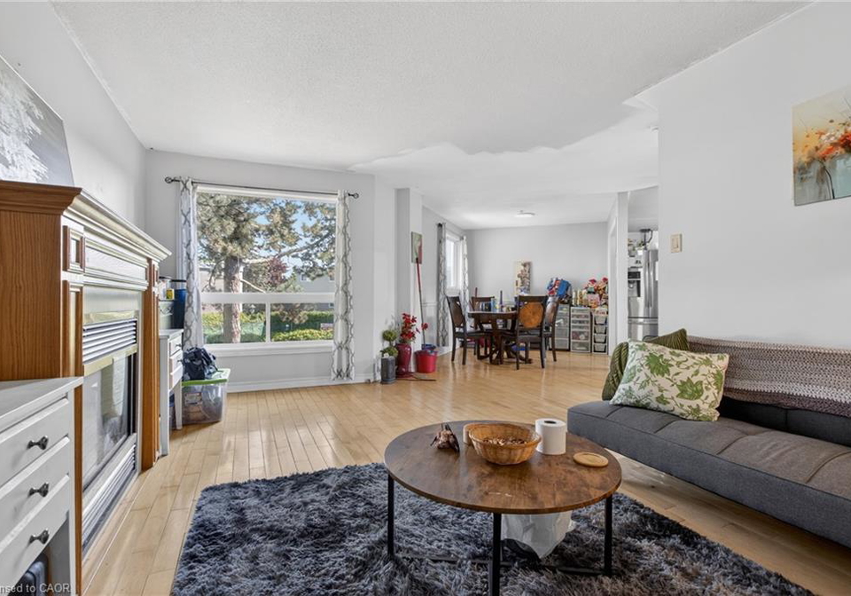 60-elmsdale-drive-kitchener-ontario-40835164
