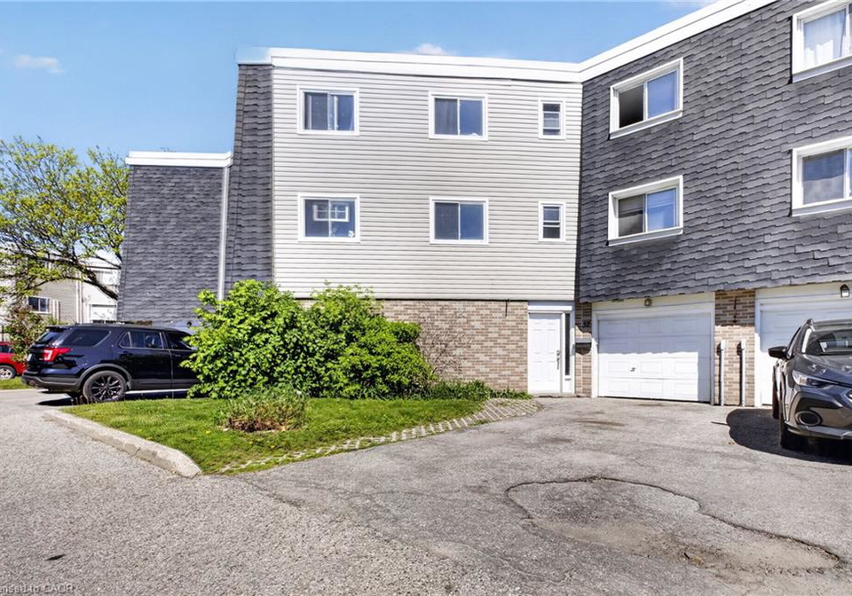 60-elmsdale-drive-kitchener-ontario-40835164