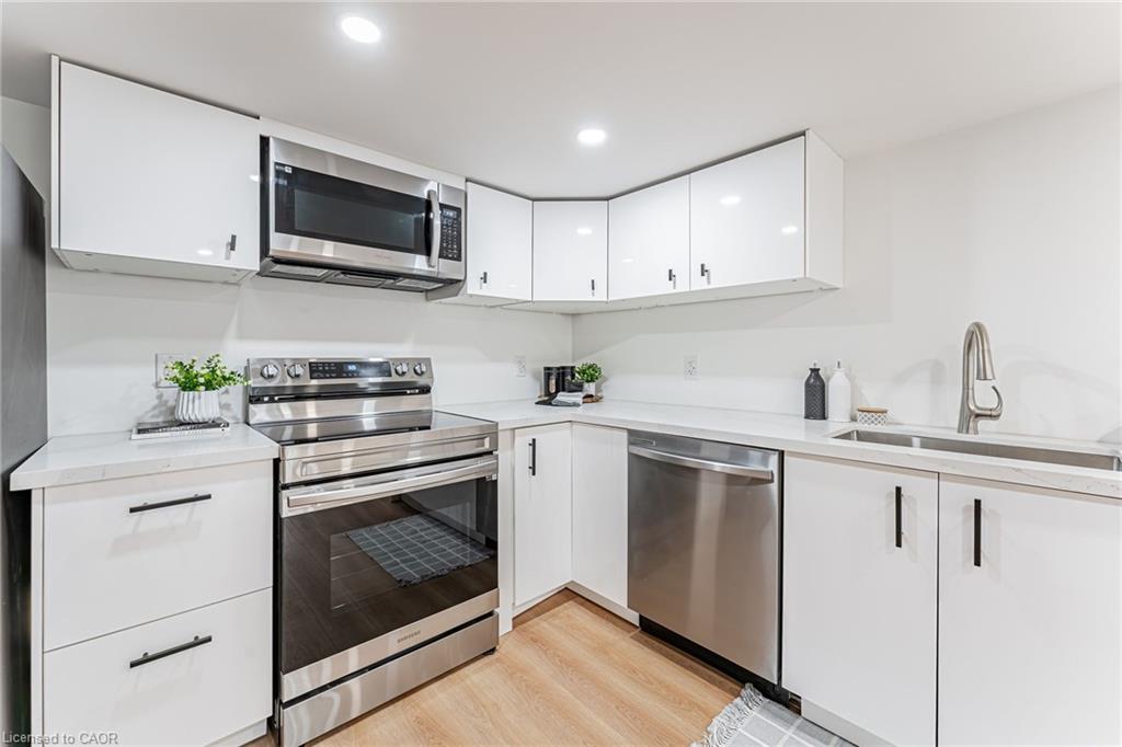 15-barnesdale-avenue-n-hamilton-ontario-40835167