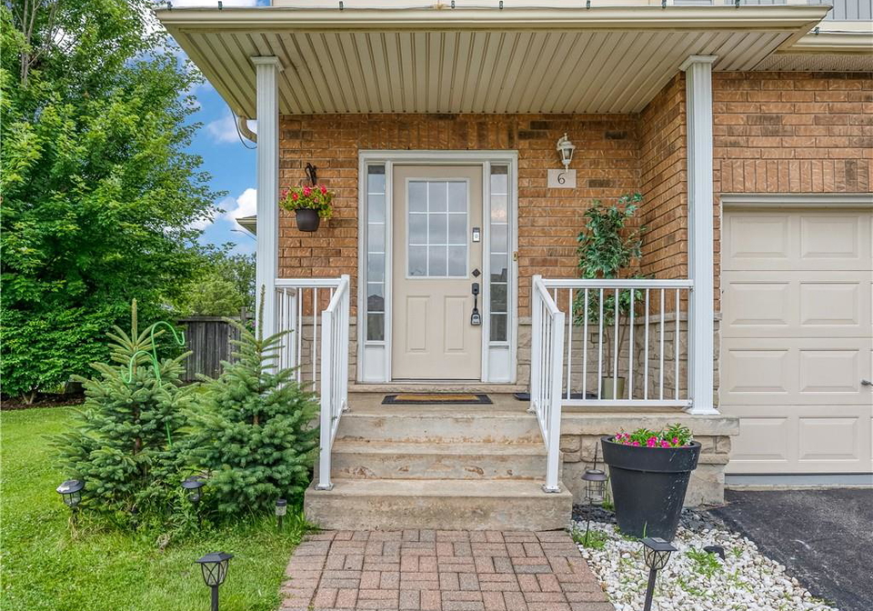 2229-walkers-line-burlington-ontario-40835202