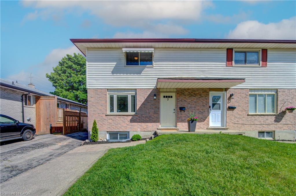 7-harvest-court-kitchener-ontario-40835205