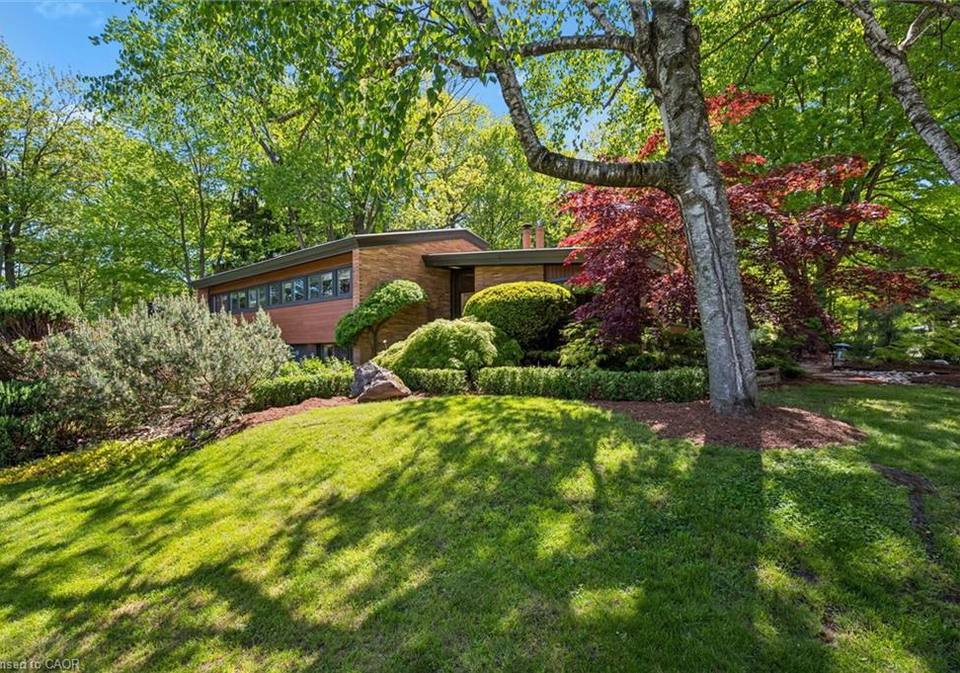 16-parkwood-drive-cambridge-ontario-40835256