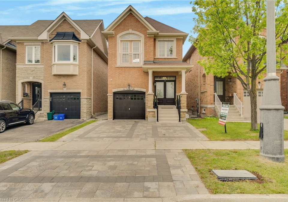 62-torah-gate-vaughan-ontario-40835268