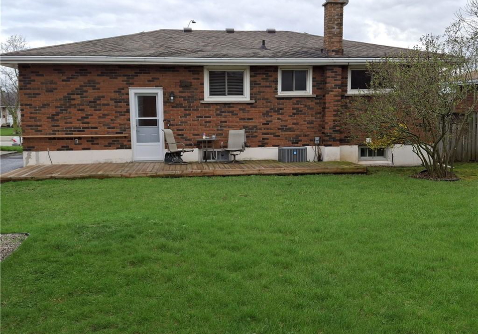 56-balmoral-drive-brantford-ontario-40835299