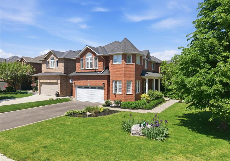 31-commando-court-waterdown-ontario-40835346