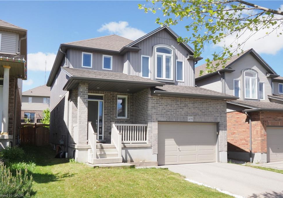 439-twinleaf-street-waterloo-ontario-40835357