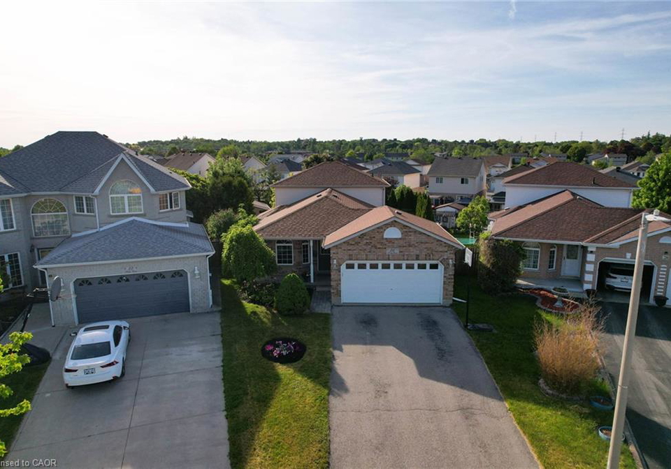 26-kelly-court-guelph-ontario-40835358