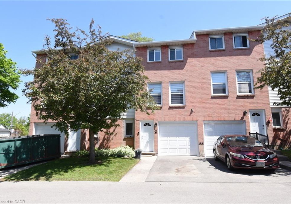 1255-upper-gage-avenue-hamilton-ontario-40835386