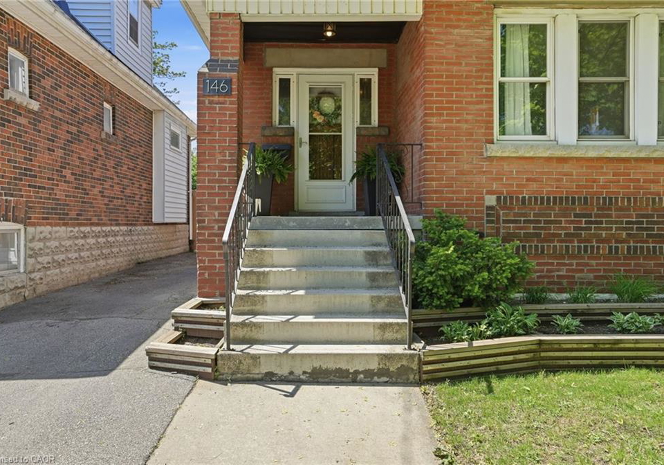 146-park-row-s-hamilton-ontario-40835393