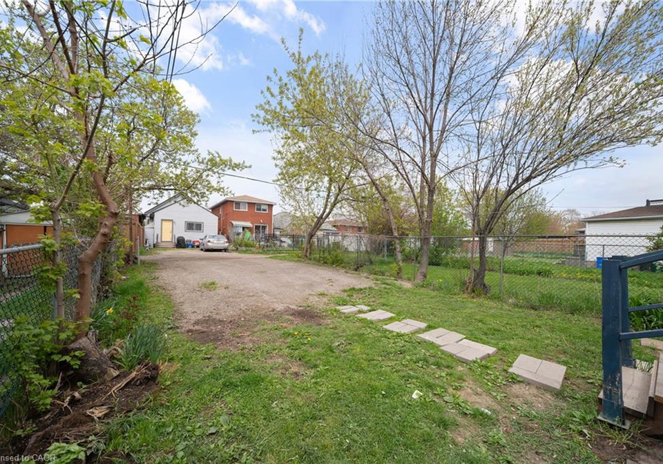 305-weir-street-n-hamilton-ontario-40835398