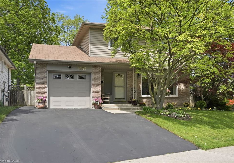 1381-majestic-drive-burlington-ontario-40835403