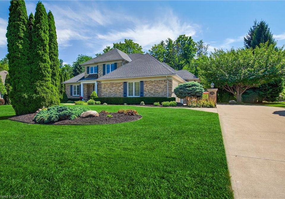 6786-christine-court-niagara-falls-ontario-40835418