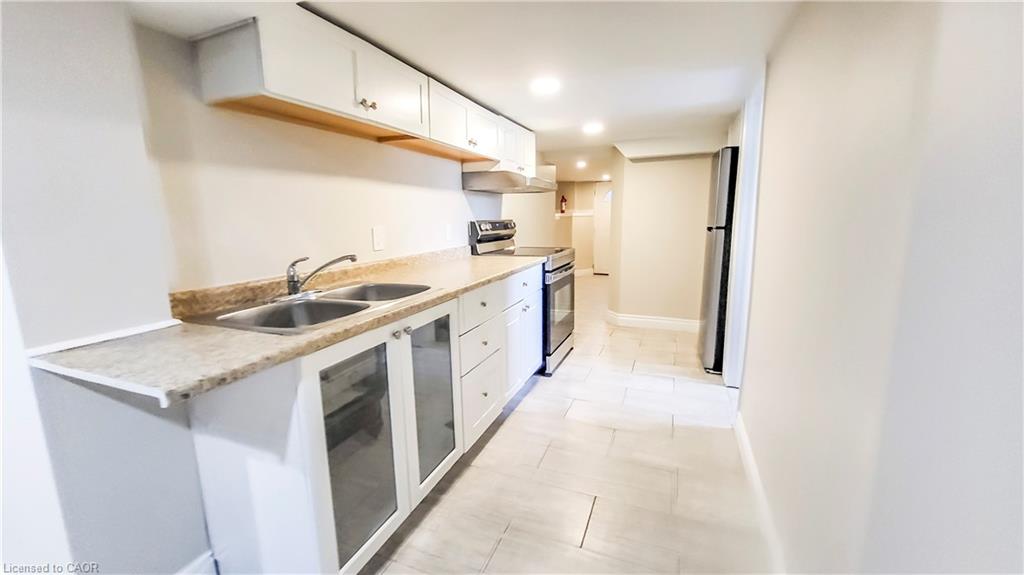 1546-king-street-e-kitchener-ontario-40835422