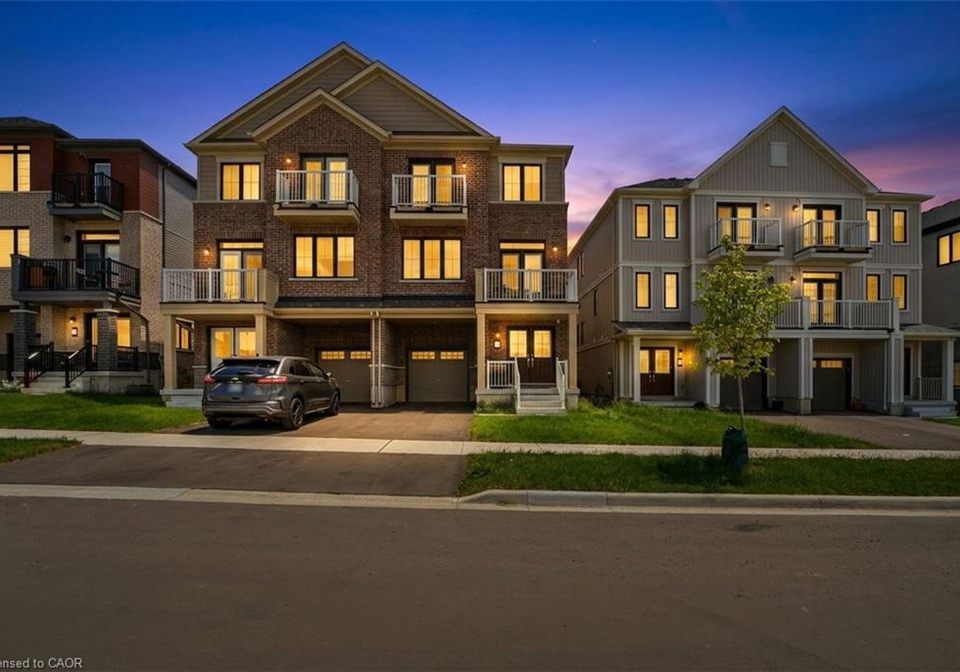 15-central-market-drive-caledonia-ontario-40835436