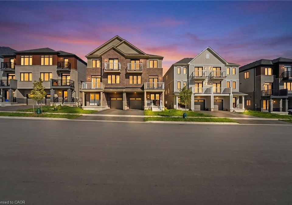 15-central-market-drive-caledonia-ontario-40835436
