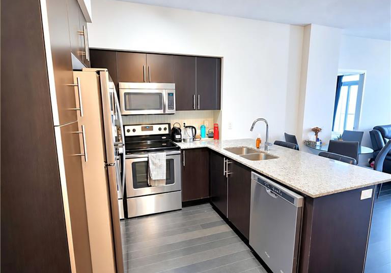 65-speers-road-oakville-ontario-40835442