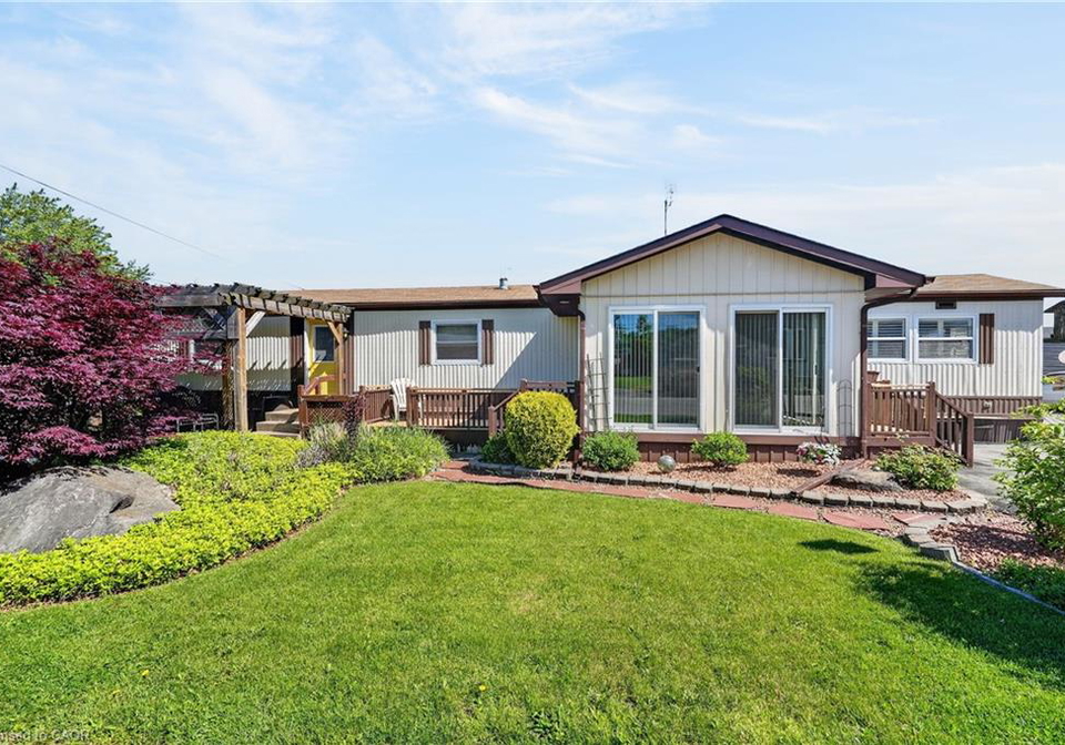 4450-david-lane-beamsville-ontario-40835456