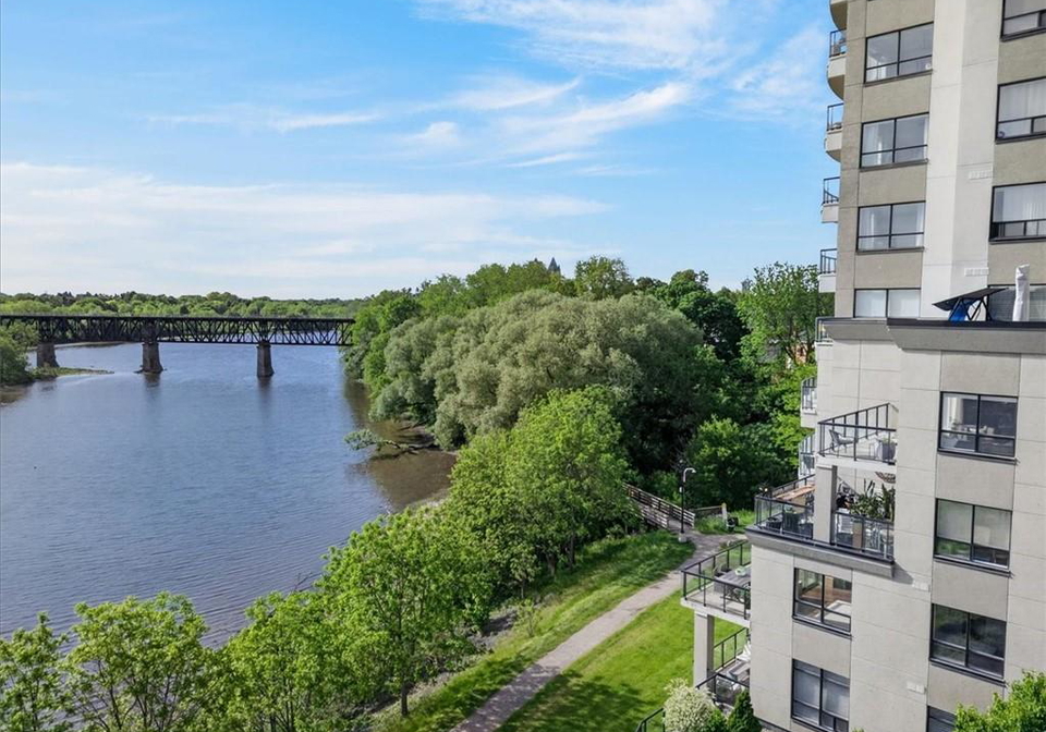 170-water-street-n-cambridge-ontario-40835457