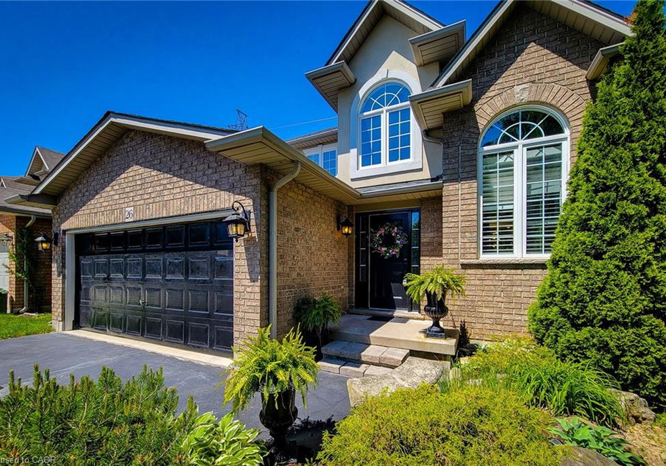 26-grassyplain-drive-hamilton-ontario-40835458