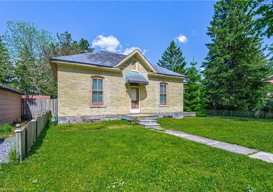 12-myrtle-avenue-cambridge-ontario-40835468