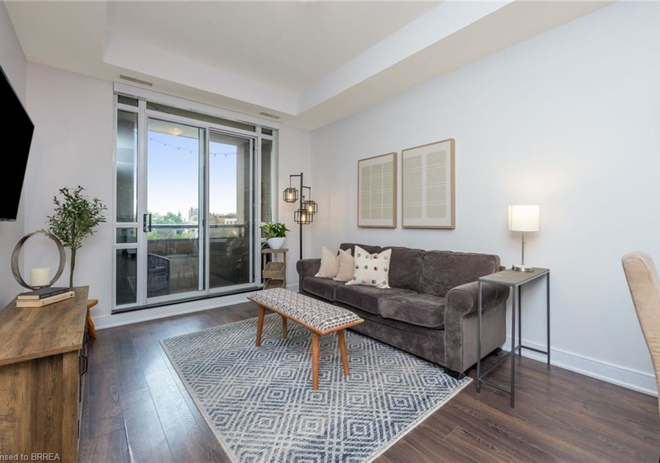 150-main-street-w-hamilton-ontario-40835475