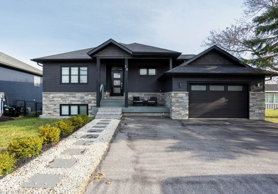 30-lakeshore-road-wasaga-beach-ontario-40835491