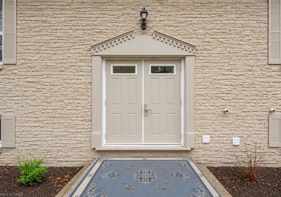 101-westmount-road-n-waterloo-ontario-40835509